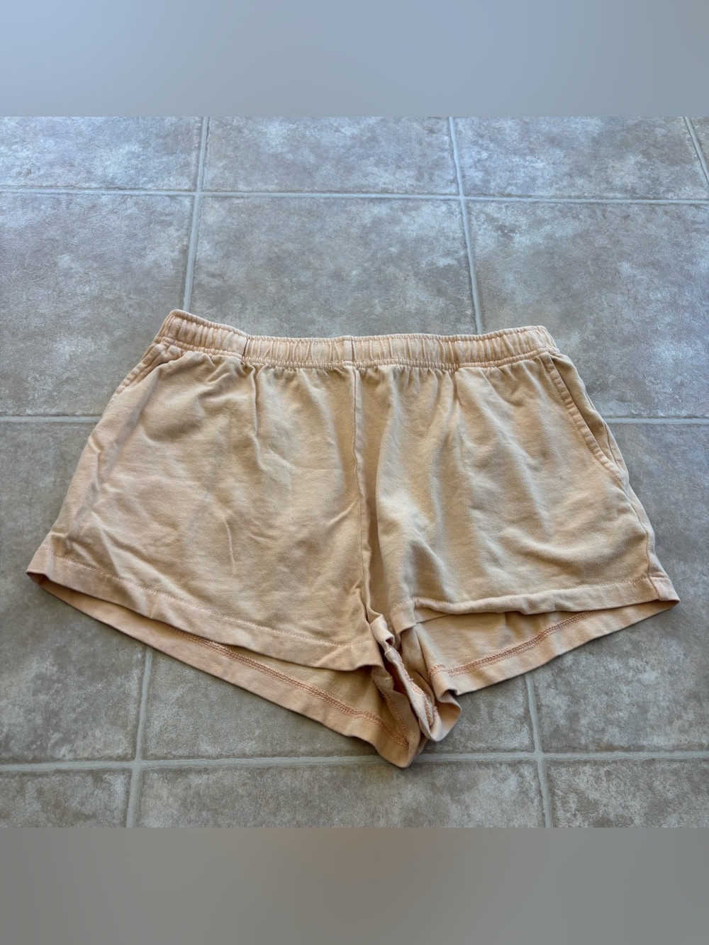 American Eagle Outfitters Peach Elastic-Waist Athletic Shorts